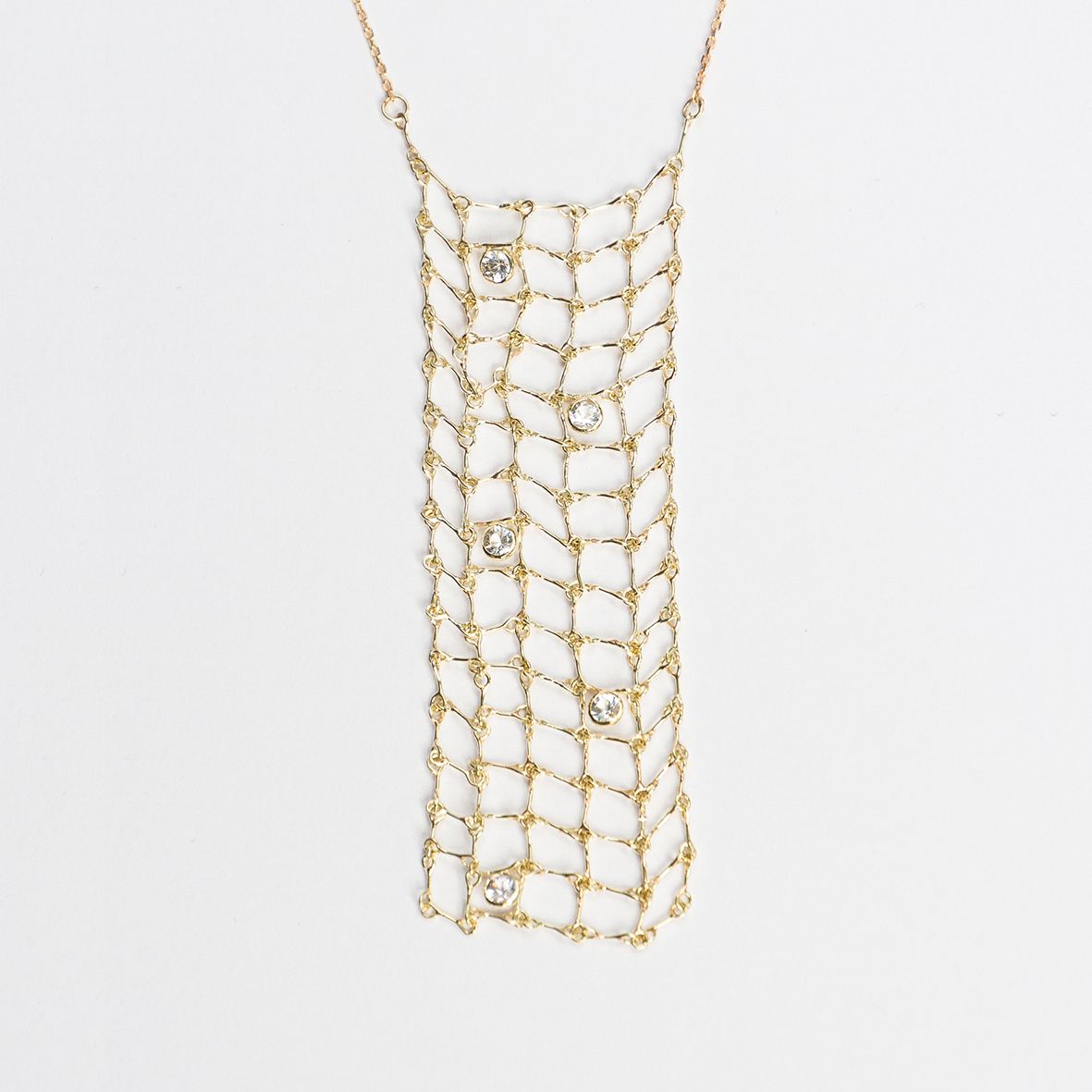 Sapphire vertical net necklace  1